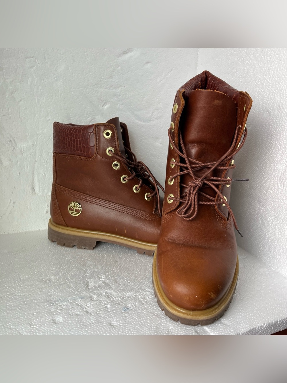 Timberland Women's 6 inch" Double Sole Premium Waterproof Boots Size 10 US